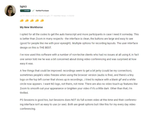 Positive customer review highlighting the user experience with VivoMeetings software