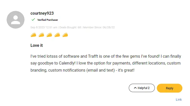 Positive user reviews and testimonials for Trafft scheduling software.