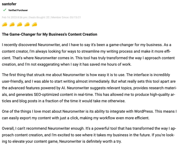 User testimonial highlighting the benefits of NeuronWriter for SEO